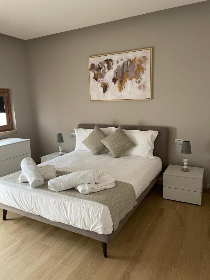 Geraci Siculo Notti O' Tunn Luxury Rooms In Centro מראה חיצוני תמונה