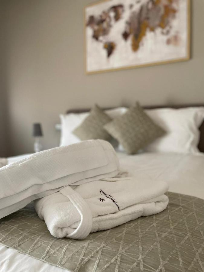 Geraci Siculo Notti O' Tunn Luxury Rooms In Centro מראה חיצוני תמונה